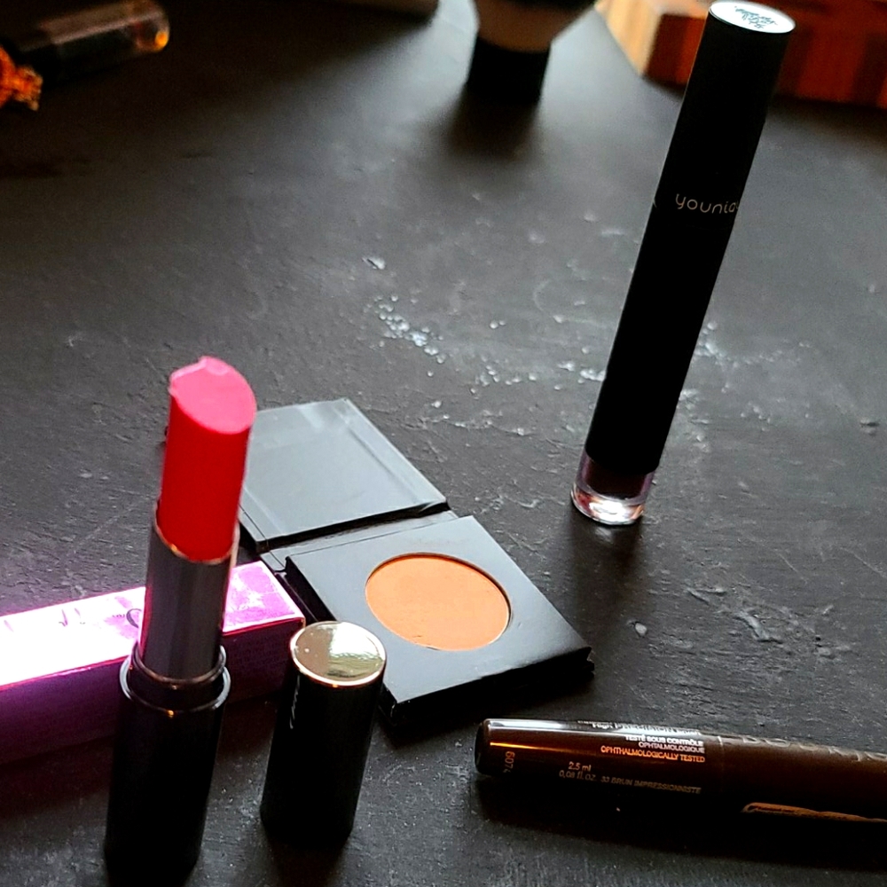 Bundle makeup